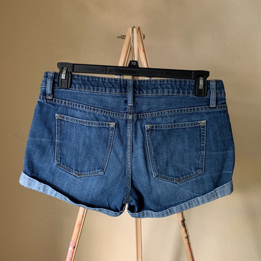 Gap women’s size 8 denim shorts